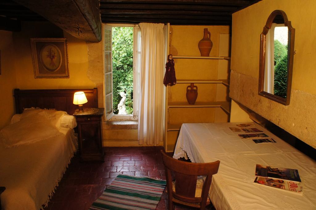 Hotel Particulier Maleteste Dijon Kamer foto