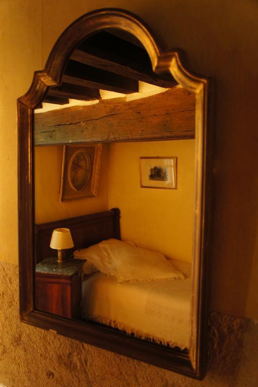 Hotel Particulier Maleteste Dijon Kamer foto